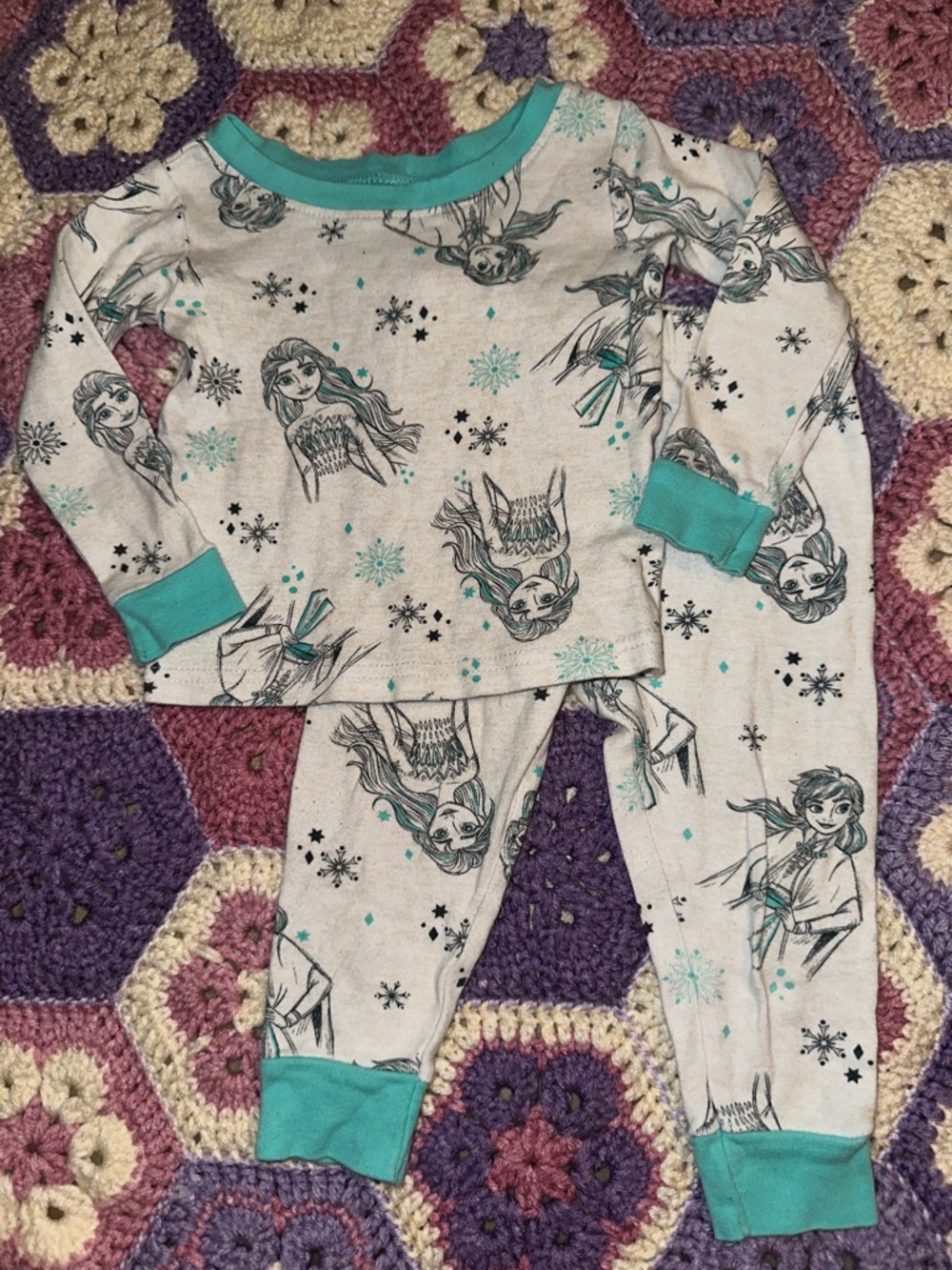 Disney Girls White and Teal Frozen Character Pajama Set